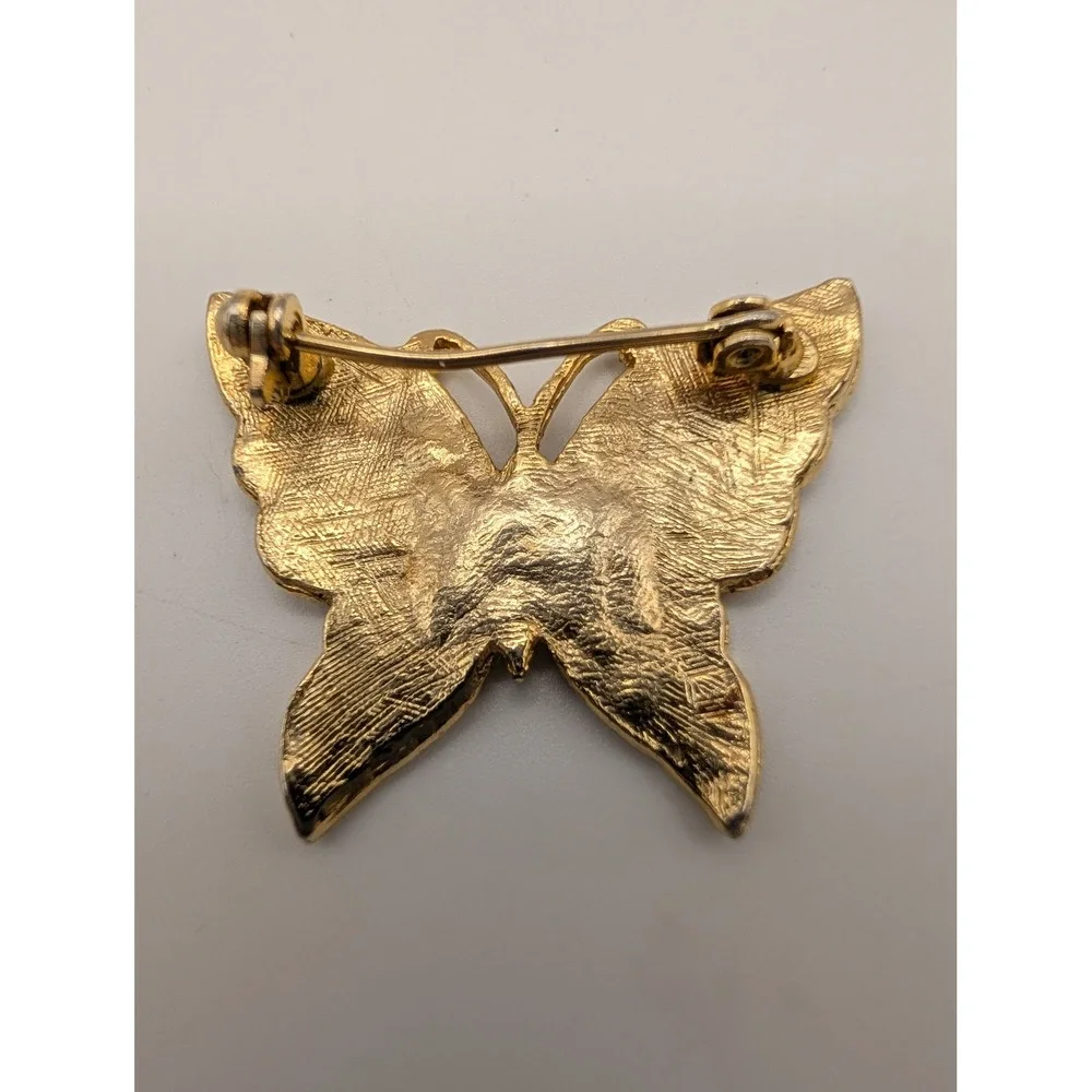 Vintage Purple Enamel Butterfly Brooch Gold Tone Textured Wing Pin Accessory